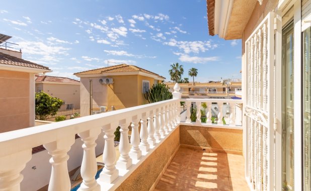 Reventa - Villa - Los Alcazares
