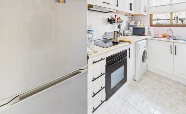 Resale - Villa / Semi semi-detached - Los Alcazares