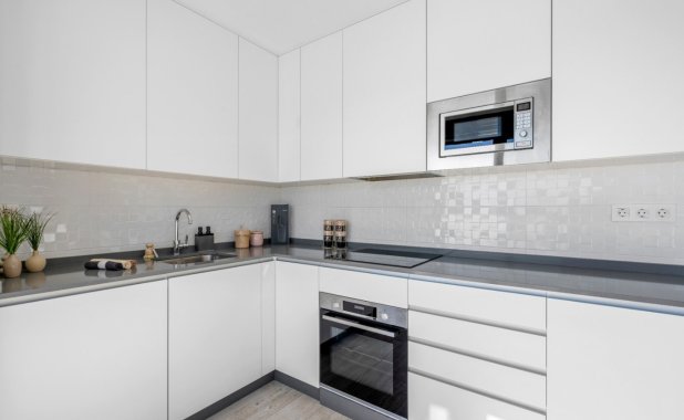 Resale - Villa - Los Alcazares