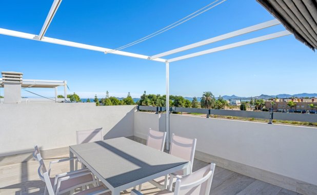 Resale - Villa - Los Alcazares