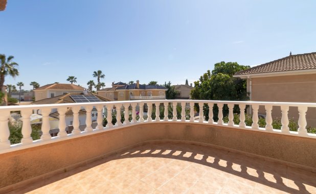 Reventa - Villa - Los Alcazares