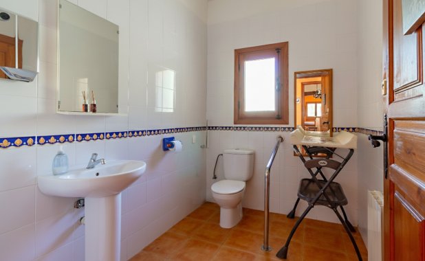 Resale - Commercial - Alhama de Murcia - Fortuna