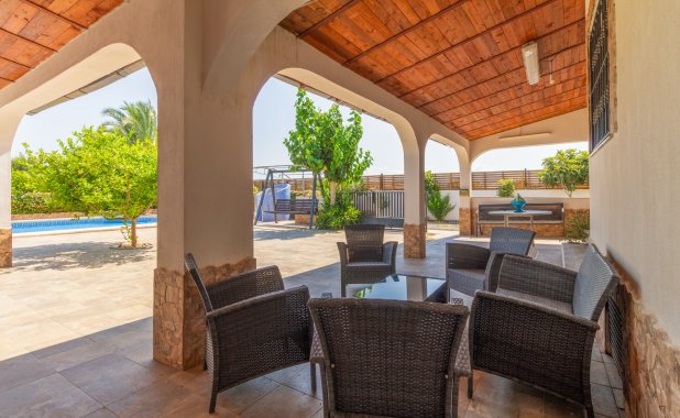 Resale - Villa - Los Alcazares