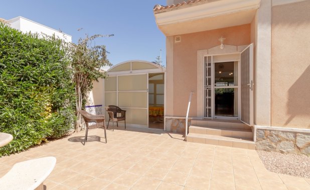 Reventa - Villa - Los Alcazares