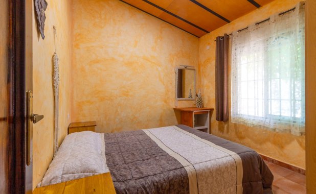 Resale - Villa - Los Alcazares