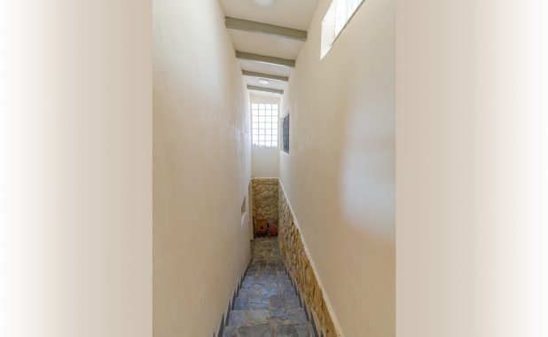 Resale - Villa - Los Alcazares