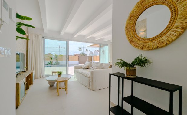 Obra nueva - Villa - Los Alcazares