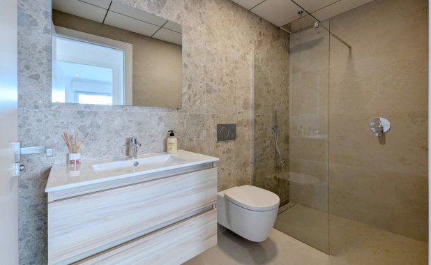Obra nueva - Villa - Los Alcazares