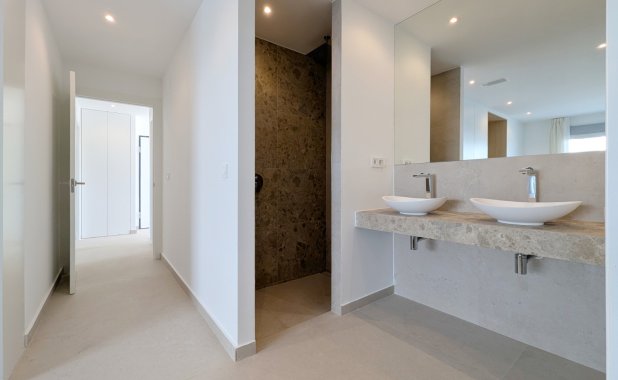 Obra nueva - Villa - Los Alcazares
