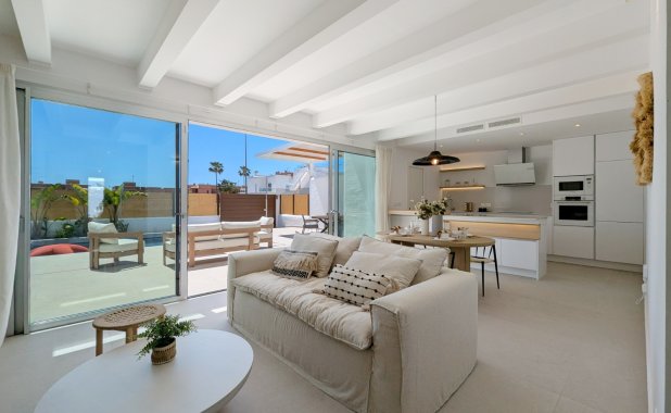 Obra nueva - Villa - Los Alcazares