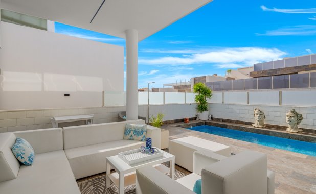 Resale - Villa - Orihuela Costa - Villamartín