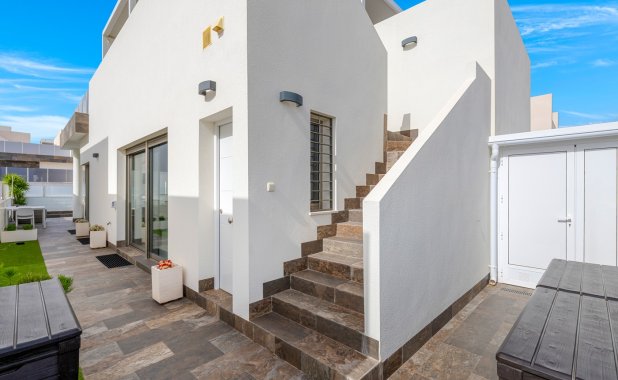 Resale - Villa - Orihuela Costa - Villamartín