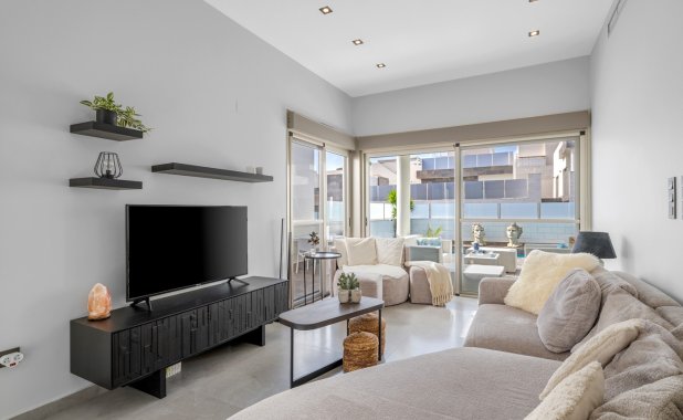 Resale - Villa - Orihuela Costa - Villamartín