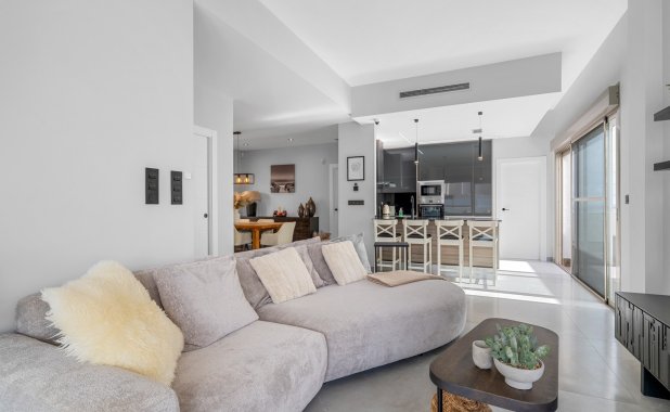 Resale - Villa - Orihuela Costa - Villamartín