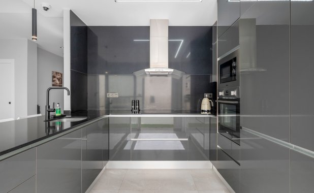 Resale - Villa - Orihuela Costa - Villamartín