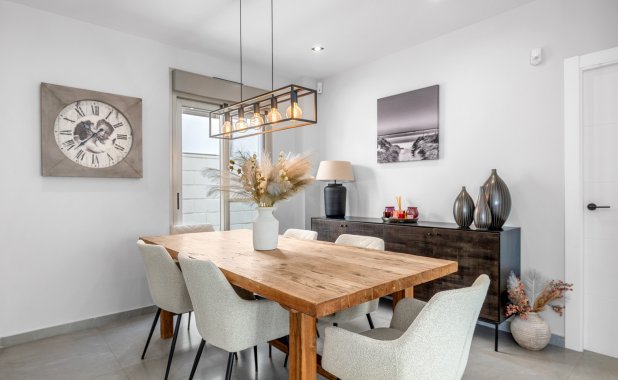 Resale - Villa - Orihuela Costa - Villamartín