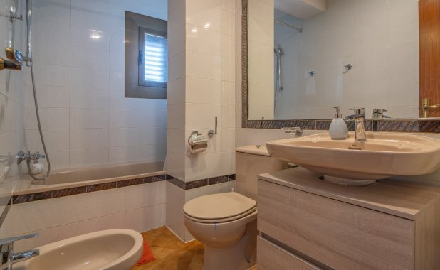 Resale - Apartment - Orihuela Costa - Cabo Roig