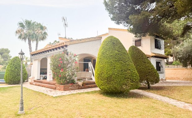 Reventa - Villa - Orihuela Costa - Punta Prima