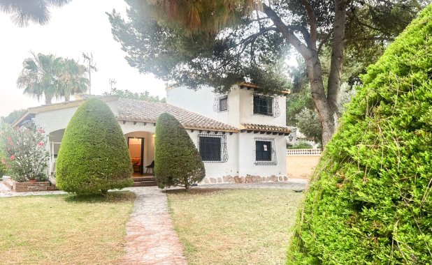 Reventa - Villa - Orihuela Costa - Punta Prima