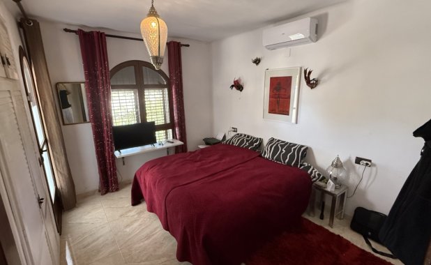 Resale - Villa - Orihuela - Costa Blanca