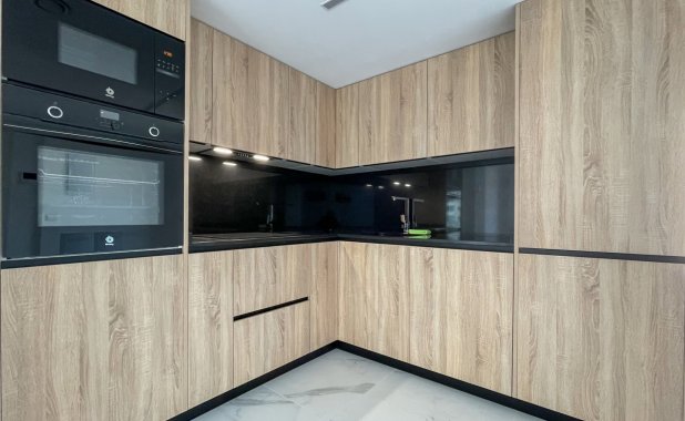 Resale - Apartment - Orihuela Costa - Punta Prima