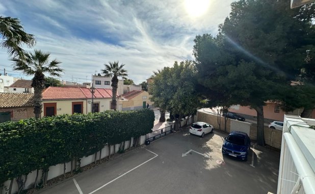 Resale - Apartment - Los Alcazares