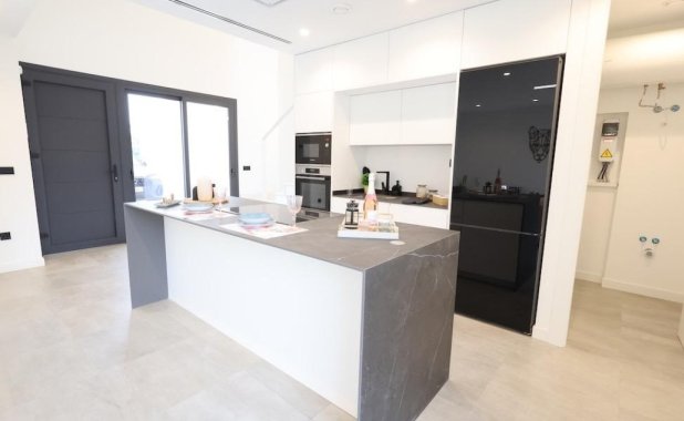 Resale - Villa - Torre Pacheco - Santa Rosalia