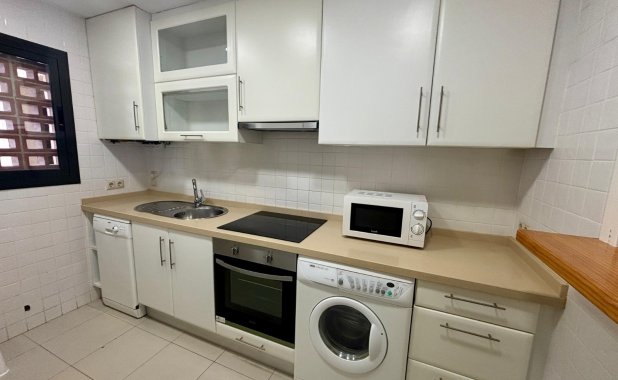 Resale - Apartment / flat - Los Alcazares