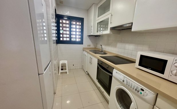 Resale - Apartment / flat - Los Alcazares