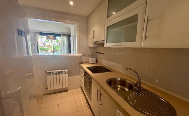 Resale - Apartment / flat - Los Alcazares